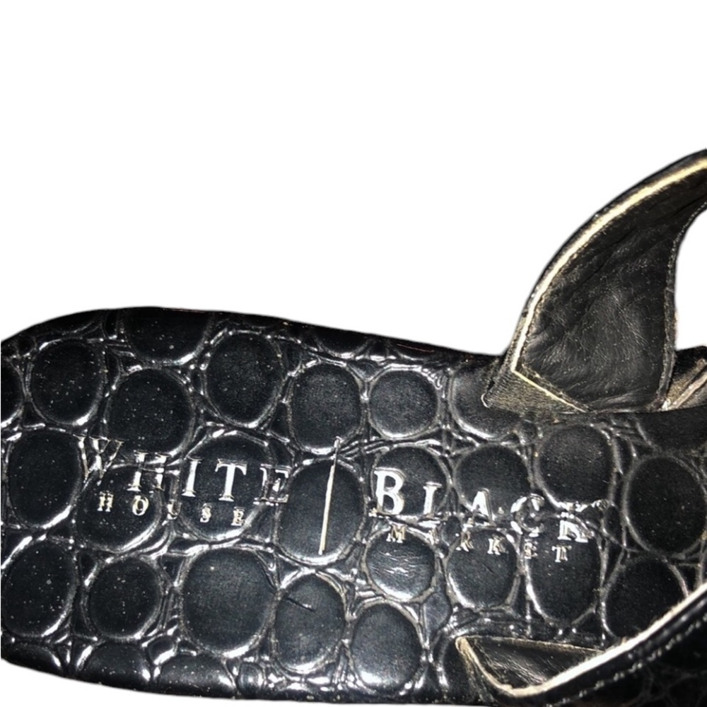 White House Black Market WHBM black 9.5 embossed patent leather studded detail - Picture 9 of 11
